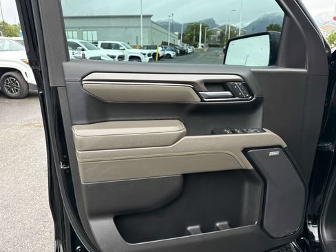 Used 2024 Chevrolet Silverado 1500 ZR2 w/ Technology Package AWD/4WD image 12