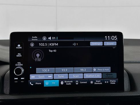 Used 2024 Honda CR-V EX-L image 19