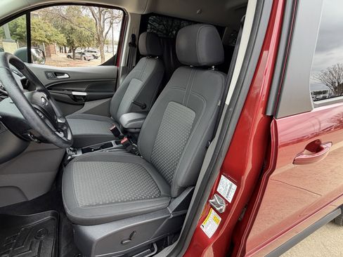 Used 2020 Ford Transit Connect XLT image 13