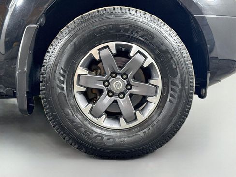Used 2019 Nissan Frontier PRO-4X AWD/4WD image 41