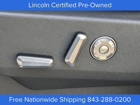 Certified 2025 Lincoln Navigator Reserve image 23