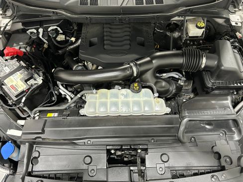 Used 2021 Ford F150 Lariat w/ Equipment Group 502A High image 19