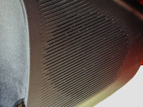 Used 2017 Dodge Challenger R/T image 18