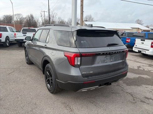 New 2026 Ford Explorer Active w/ Active Comfort Package image 4