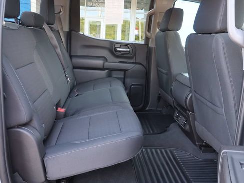 Used 2024 Chevrolet Silverado 1500 Custom Trail Boss AWD/4WD image 15