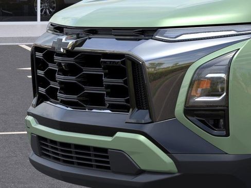 New 2026 Chevrolet Equinox ACTIV w/ Safety and Technology Package image 13