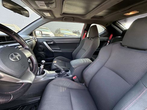 Used 2016 Scion tC image 15