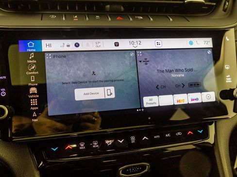 New 2026 Jeep Grand Cherokee Altitude image 24