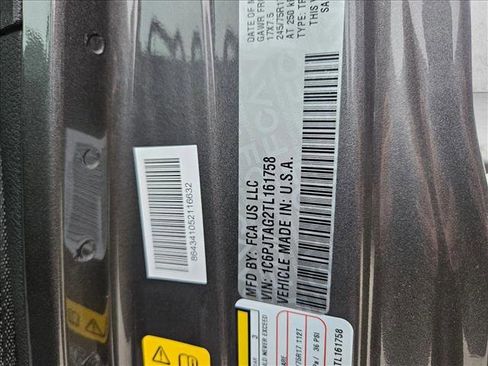 New 2026 Jeep Gladiator Sport image 17