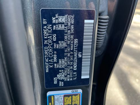 Used 2025 Kia Seltos S image 30