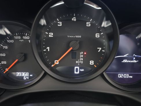 Used 2019 Porsche 718 Boxster image 12