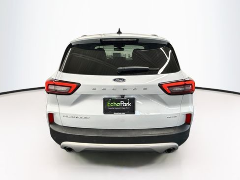 Used 2025 Ford Escape Platinum AWD/4WD image 7