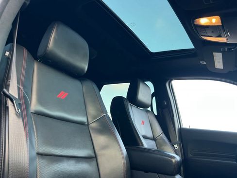 Used 2024 Dodge Durango GT image 19
