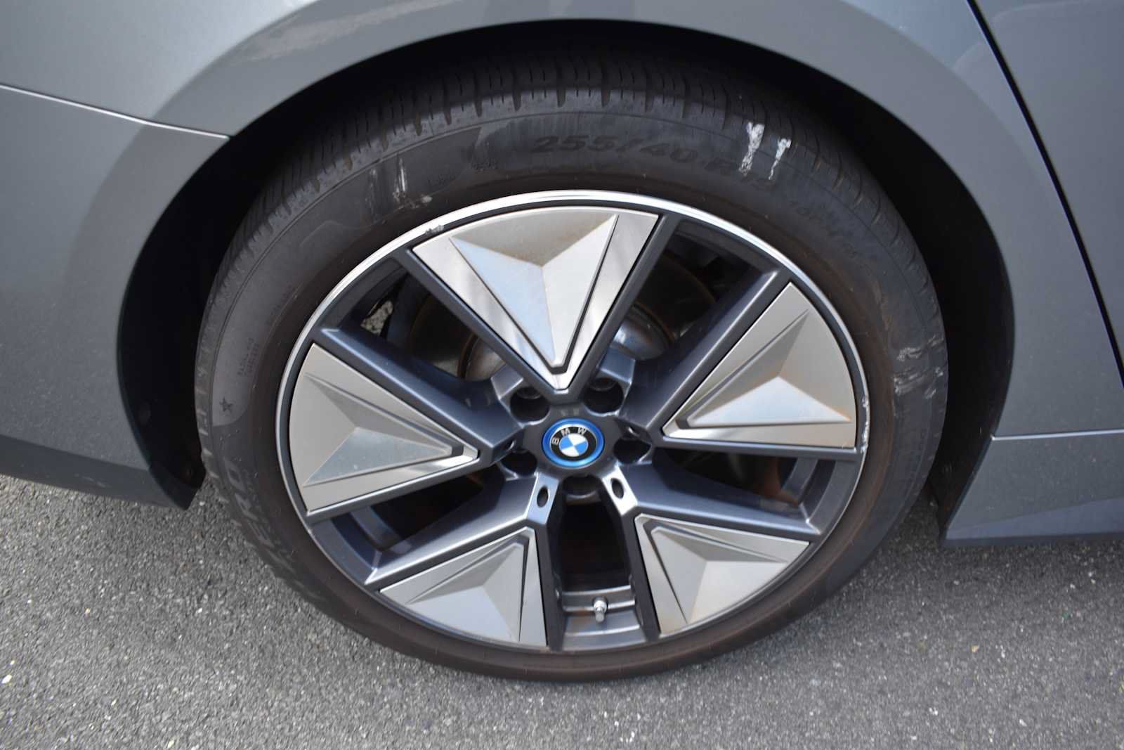 Used 2024 BMW i4 eDrive35 w/ Premium Package RWD image 24