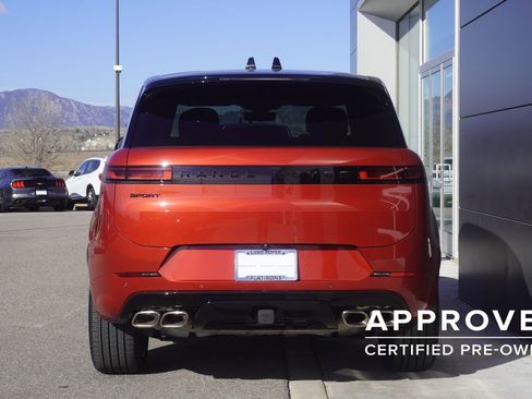 Used 2025 Land Rover Range Rover Sport Dynamic SE image 6