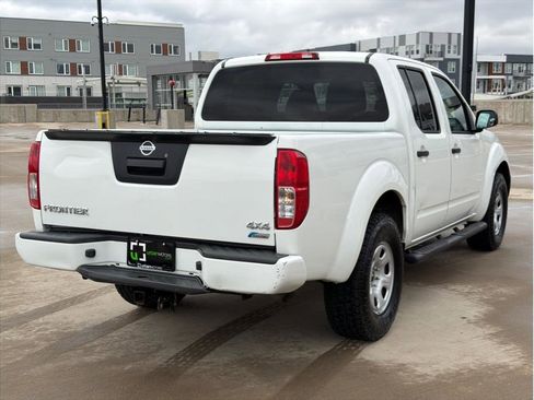 Used 2017 Nissan Frontier S AWD/4WD image 8