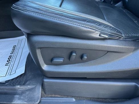 Used 2018 Chevrolet Silverado 1500 LT w/ All Star Edition image 18