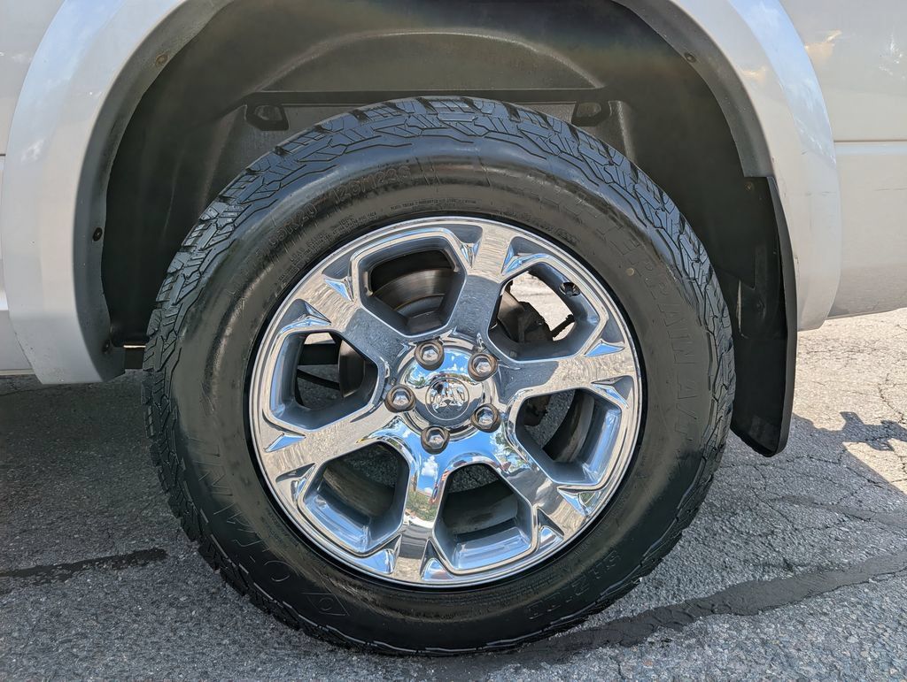 Used 2014 RAM 1500 Laramie w/ Trailer Tow Group AWD/4WD image 46