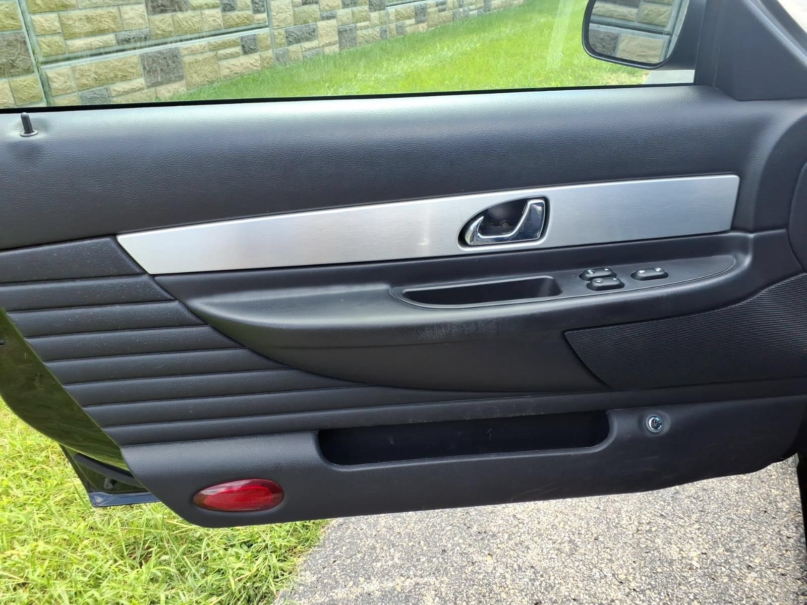 Used 2003 Ford Thunderbird RWD image 14