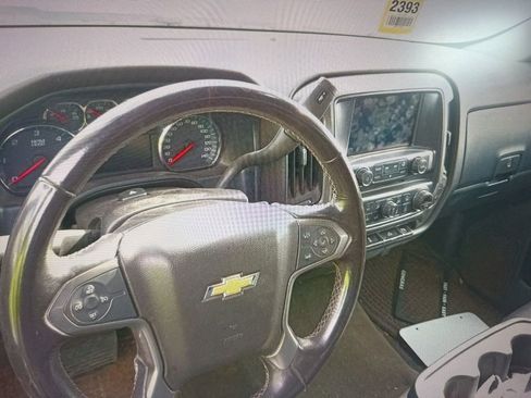 Used 2018 Chevrolet Silverado 1500 LT w/ All Star Edition image 4