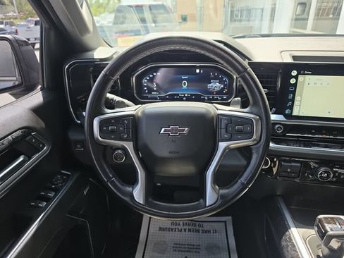 Certified 2022 Chevrolet Silverado 1500 RST w/ Convenience Package II AWD/4WD image 13