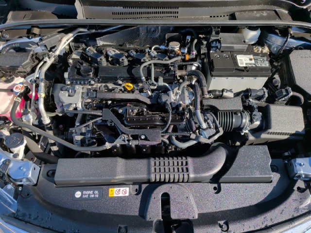 Used 2022 Toyota Corolla SE w/ SE Premium Package FWD image 33
