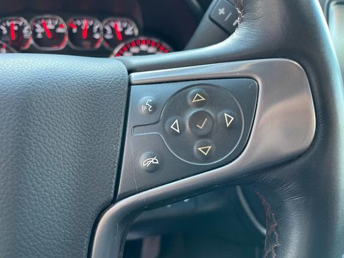 Used 2016 GMC Sierra 2500 SLT w/ Duramax Plus Package image 28