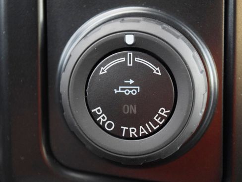 New 2026 Ford F250 Lariat w/ Lariat Premium Package image 16