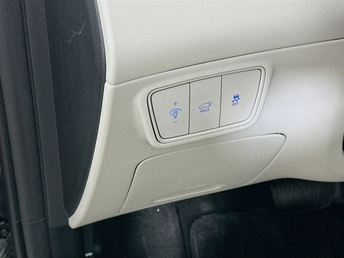 Used 2023 Hyundai Tucson SEL w/ Convenience Package FWD image 17