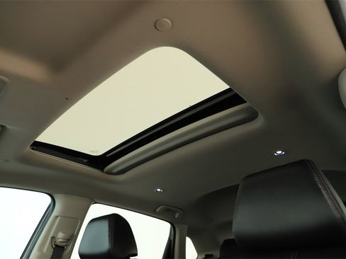 Used 2024 Honda HR-V EX-L image 26