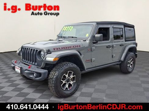 Used 2021 Jeep Wrangler Unlimited Rubicon AWD/4WD image 3