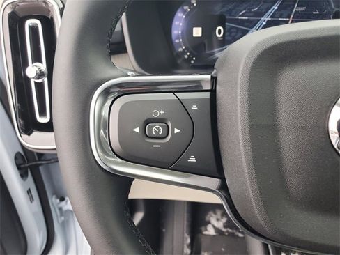 New 2026 Volvo XC40 B5 Plus w/ Protection Package Premier image 18