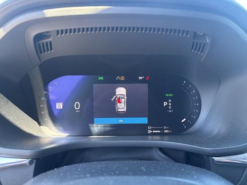 Used 2024 Volvo XC60 T8 Ultimate w/ Protection Package Premier image 19