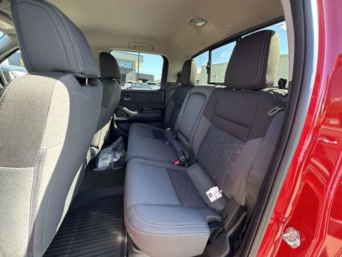 Used 2026 Nissan Frontier SV w/ All-Weather Content Package image 21