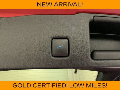 Used 2024 Ford Escape ST-Line w/ Tech Pack #1 AWD/4WD image 19