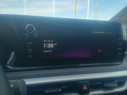 Used 2023 Kia K5 GT-Line w/ GT-Line Premium Package image 25