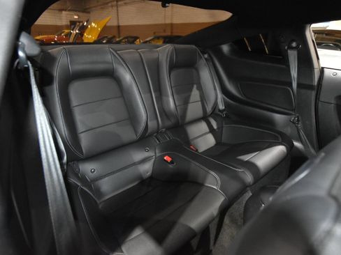 Used 2018 Ford Mustang GT Premium image 45