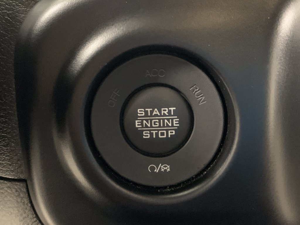 Used 2021 Jeep Wrangler Unlimited Sport AWD/4WD image 25
