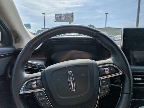 Used 2022 Lincoln Nautilus Reserve w/ Monochromatic Package FWD image 20