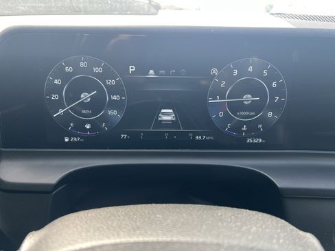 Used 2025 Kia Seltos EX w/ EX Sunroof Package image 2