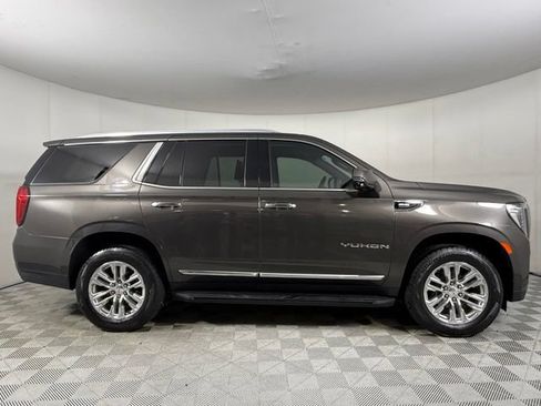 Used 2021 GMC Yukon SLT w/ SLT Premium Package RWD image 5