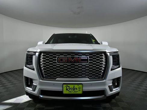 Used 2024 GMC Yukon Denali image 7