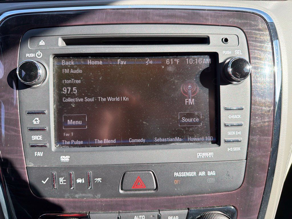 Used 2015 Buick Enclave Leather AWD/4WD image 16