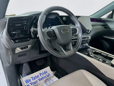 Used 2023 Lexus RX 350 Premium Plus image 9