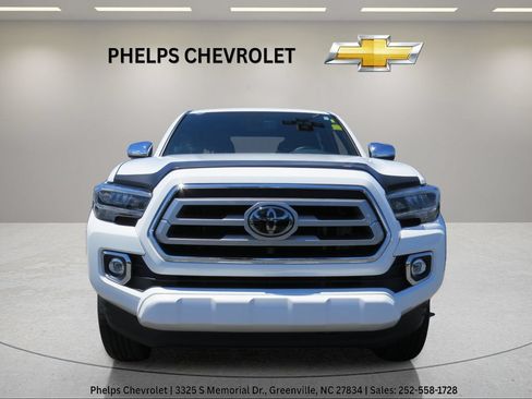 Used 2023 Toyota Tacoma Limited AWD/4WD image 4
