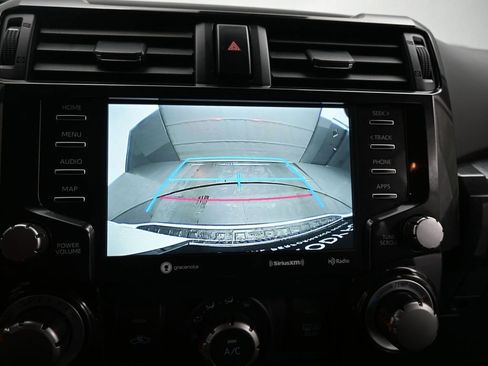 Used 2024 Toyota 4Runner TRD Off-Road image 16