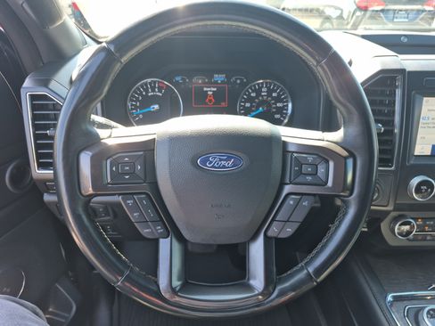 Used 2021 Ford Expedition Limited image 25