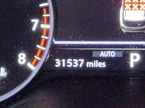 Used 2022 Nissan Pathfinder SL image 19