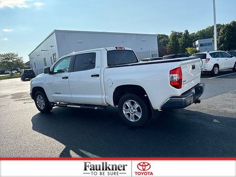 Certified 2019 Toyota Tundra SR5 AWD/4WD image 12