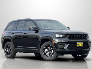 New 2025 Jeep Grand Cherokee Altitude video 2